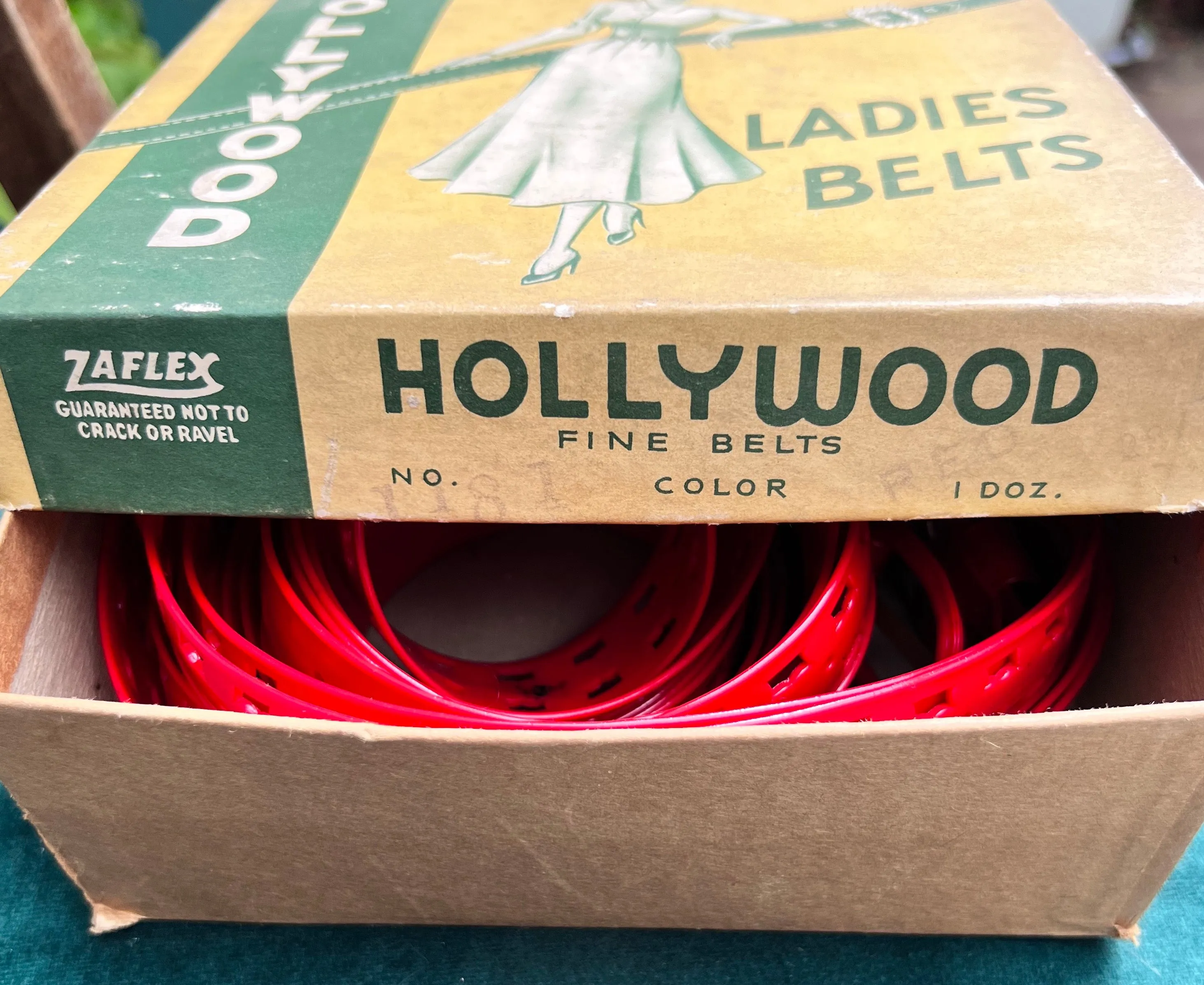 1940s HOLLYWOOD Red Vinyl "Koroseal" Belt - 4 sizes - 25" - 38"