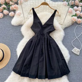 Black v neck short dress fashion dress     S370