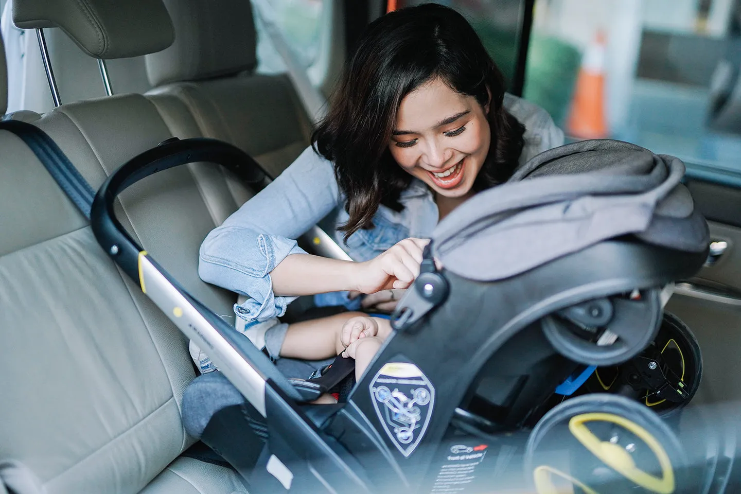 Doona Car Seat/Stroller: Blush Pink