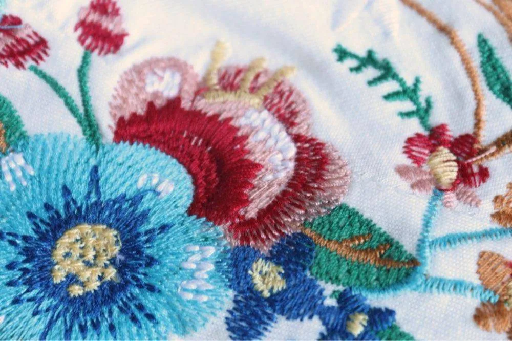 Flower embroidery T shirt