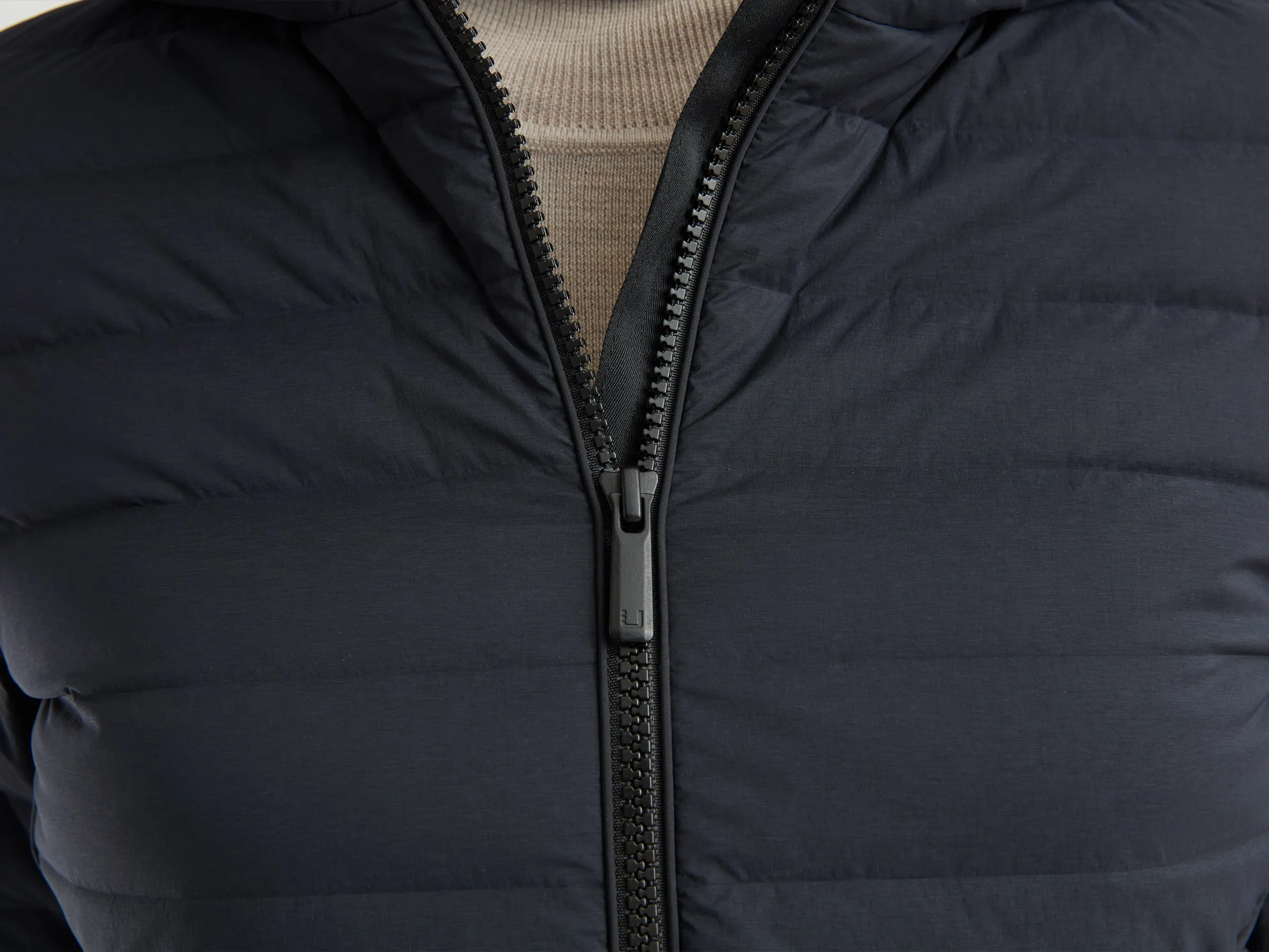 SIRIUS™ HOODED JACKET