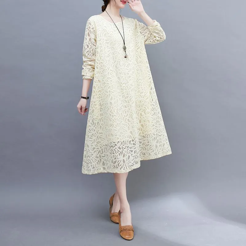 Slimming Lace Round Neck Solid Color Quality Plus Dress