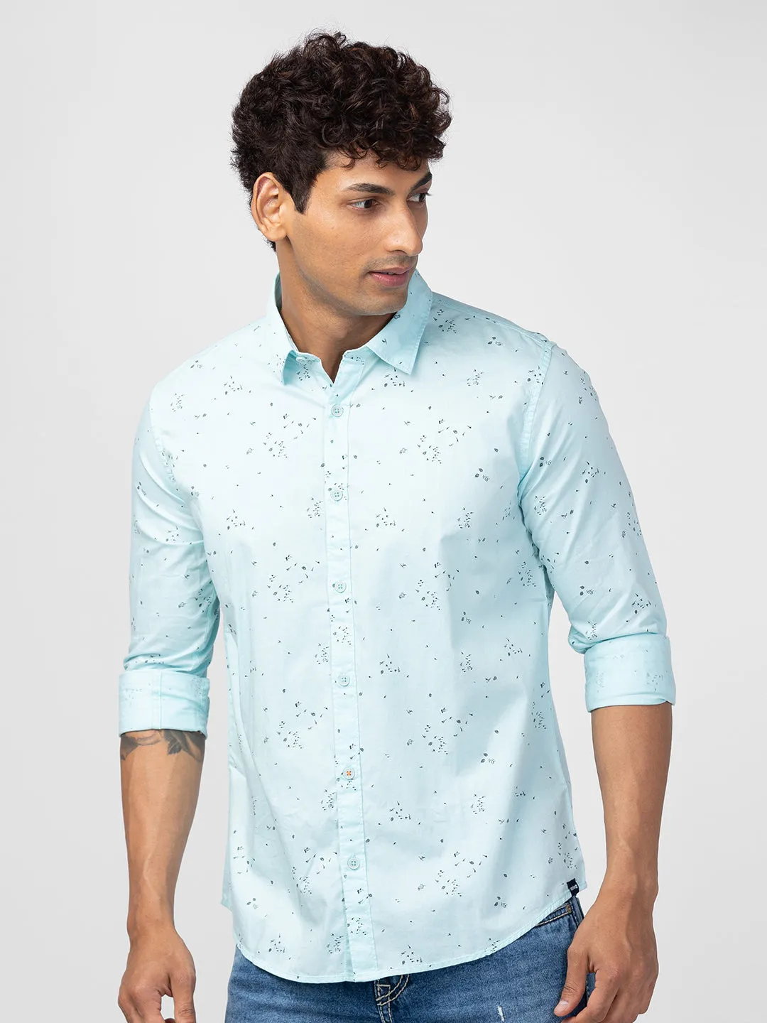 Spykar Men Bleached Aqua Cotton Slim Fit Printed Shirt