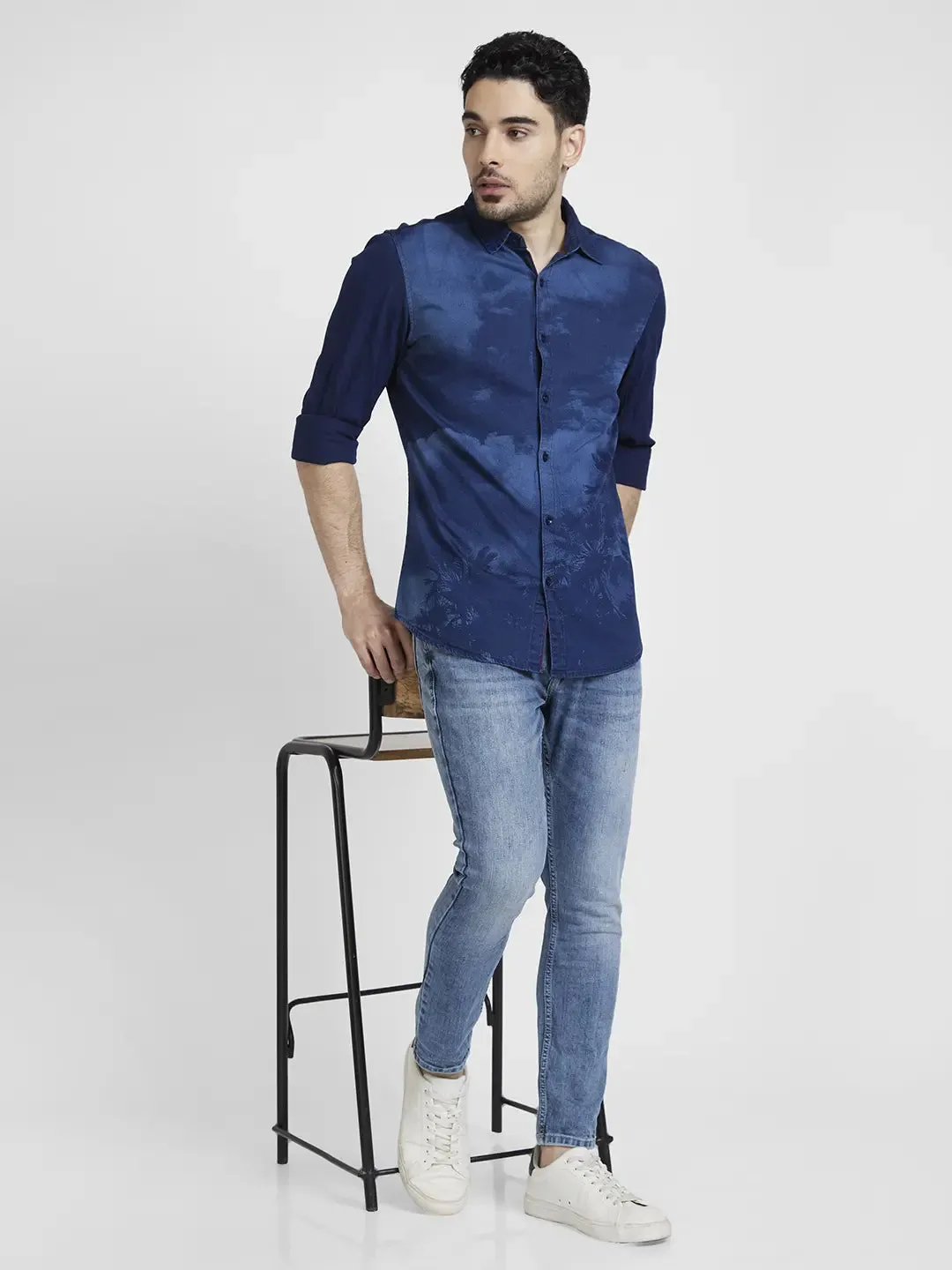 Spykar Men Dark Blue Cotton Slim Fit Printed Shirt