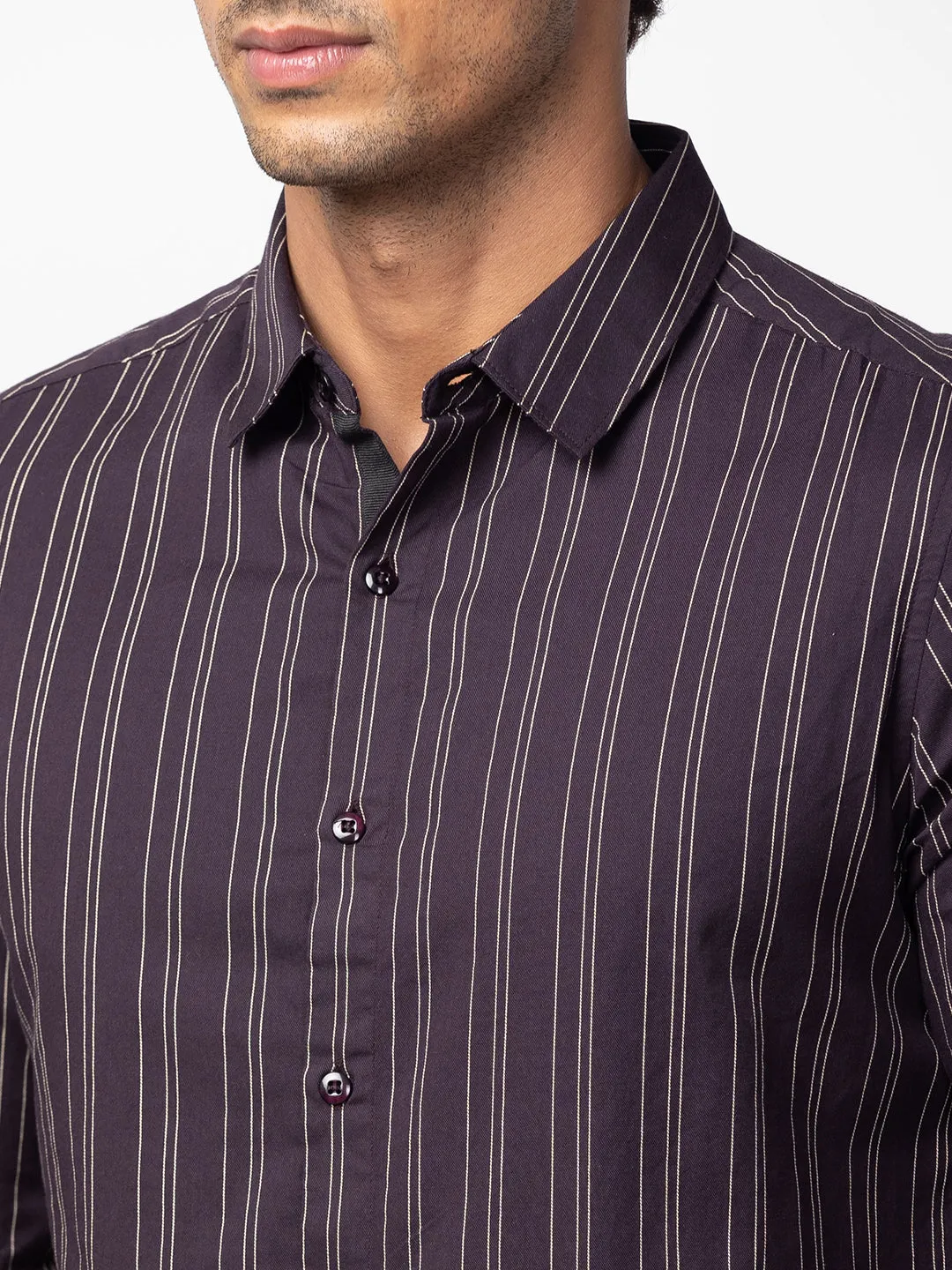 Spykar Men Wine Red Cotton Slim Fit Striped Shirt